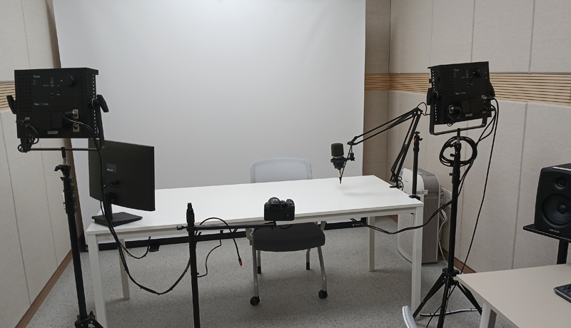 1인 미디어 스튜디오2